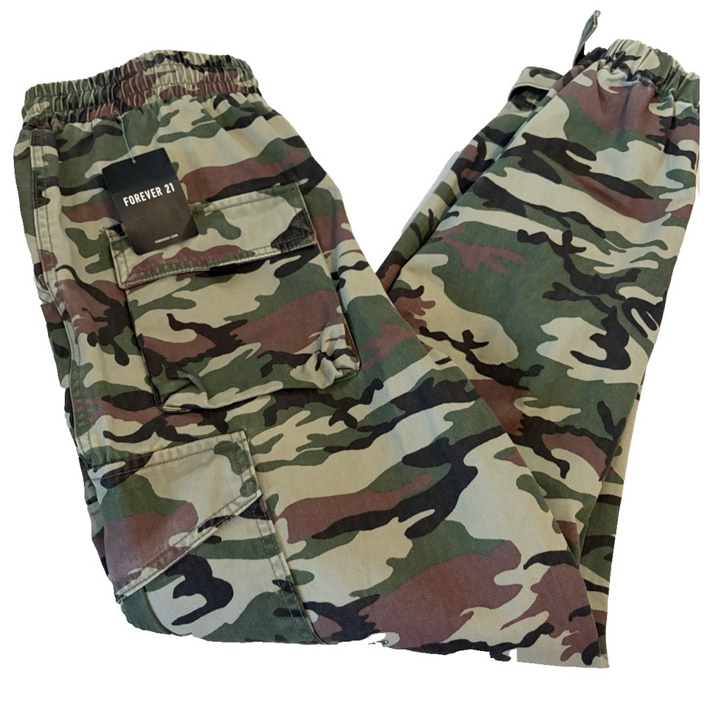 New Camo Cargo Jogger Pants L Forever‎ 21 Men Olive Green Camouflage Drawstring